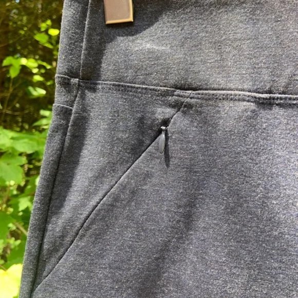 Fig Clothing Metro Joggers Pants Skinny Style Size Small Pocketed Charcoal - Picture 5 of 7